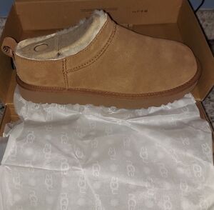 UGG Women's Suede Slip-On Boot in Chestnut/Tan